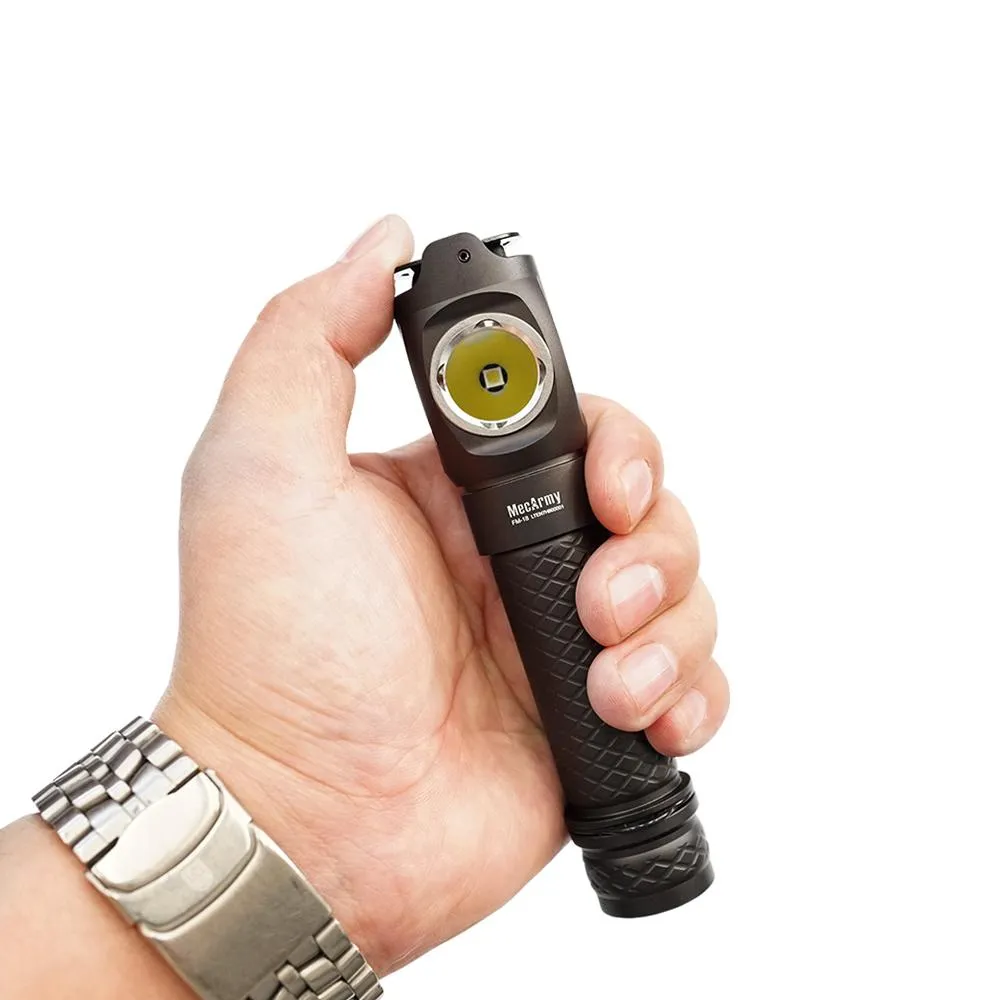 FM Series Dual Switch 1000 Lumens Compact Flashlight